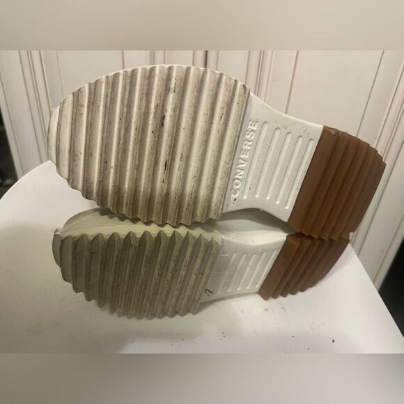 - Converse Chuck Taylor All Star Pink With Roses Sz 6 - Picture 10 of 11